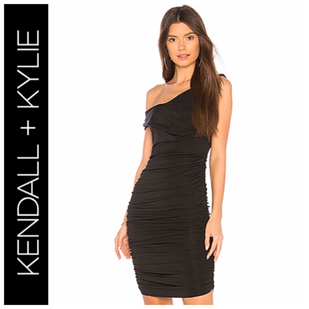 KENDALL + KYLIE Off The Shoulder Twist Dress 🆕